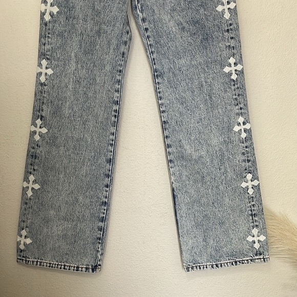 WHITE FOX CROSS JEANS - Picture 2 of 13
